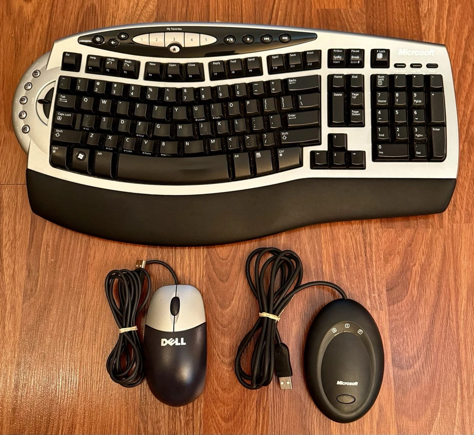 Bundle: Microsoft Wireless Keyboard 4000, Dell Mouse, 2 Pads. Tested & Works. - Image 2 of 4