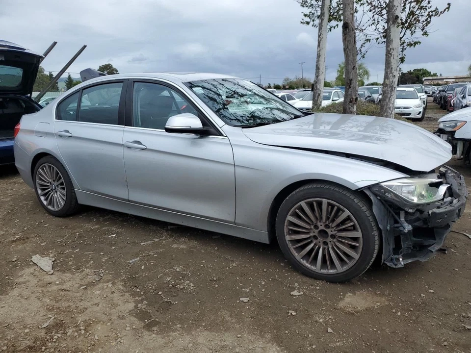 BOBINA DIREITA/MOLA DE AR 2012-2015 BMW 335I - Imagem 4 de 4