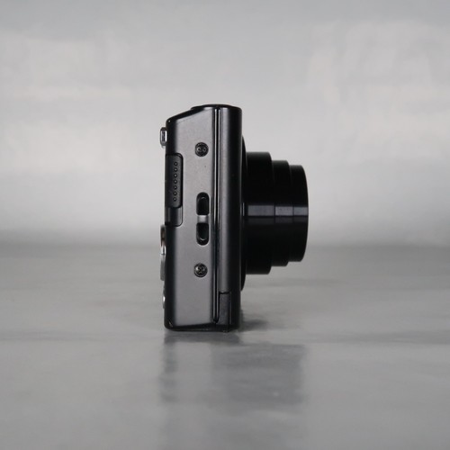 Sony Cyber-Shot DSC-W830 20.1MP 8x Digital Camera Black, SD, Case - Very Good - Picture 16 of 19