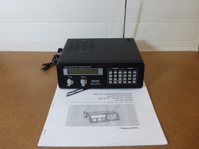 RadioShack PRO-2021 (200-Channel) Desktop Police-Fire-EMS Scanner + Manual