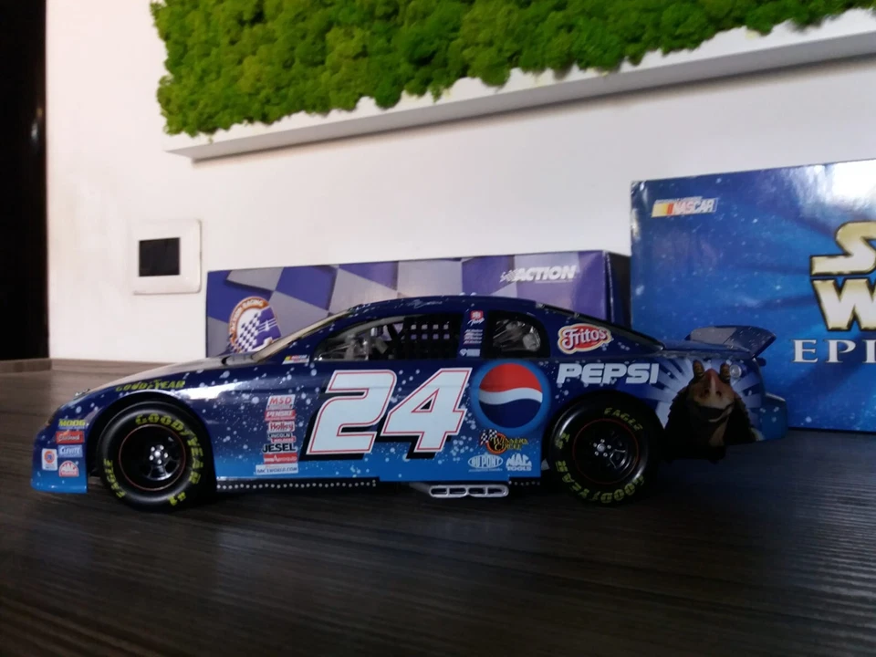 1/24 ACTION modellino metallo Elite Jeff Gordon Star Wars 1999 - Immagine 2 di 4