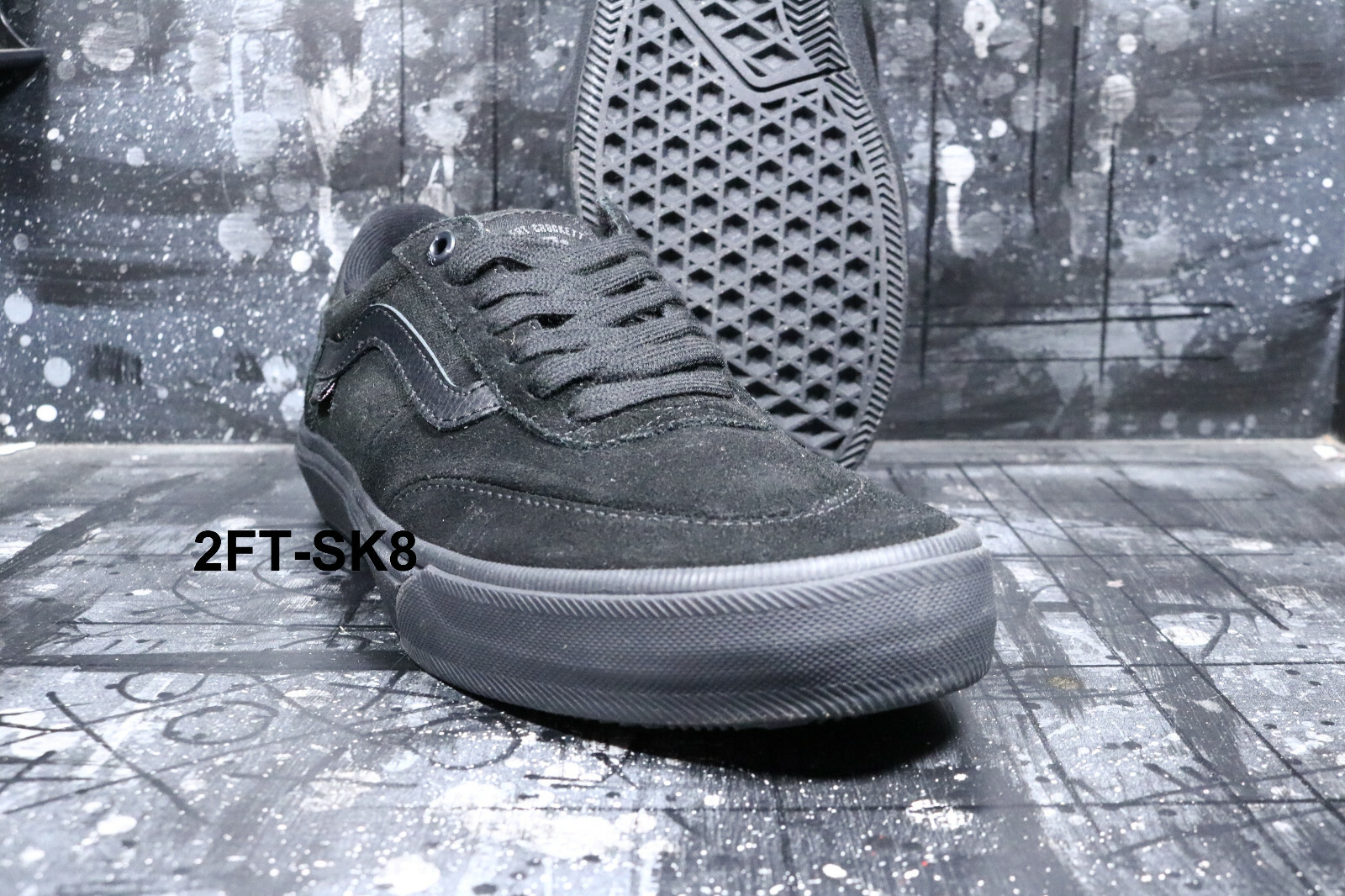 vans gilbert crockett blackout