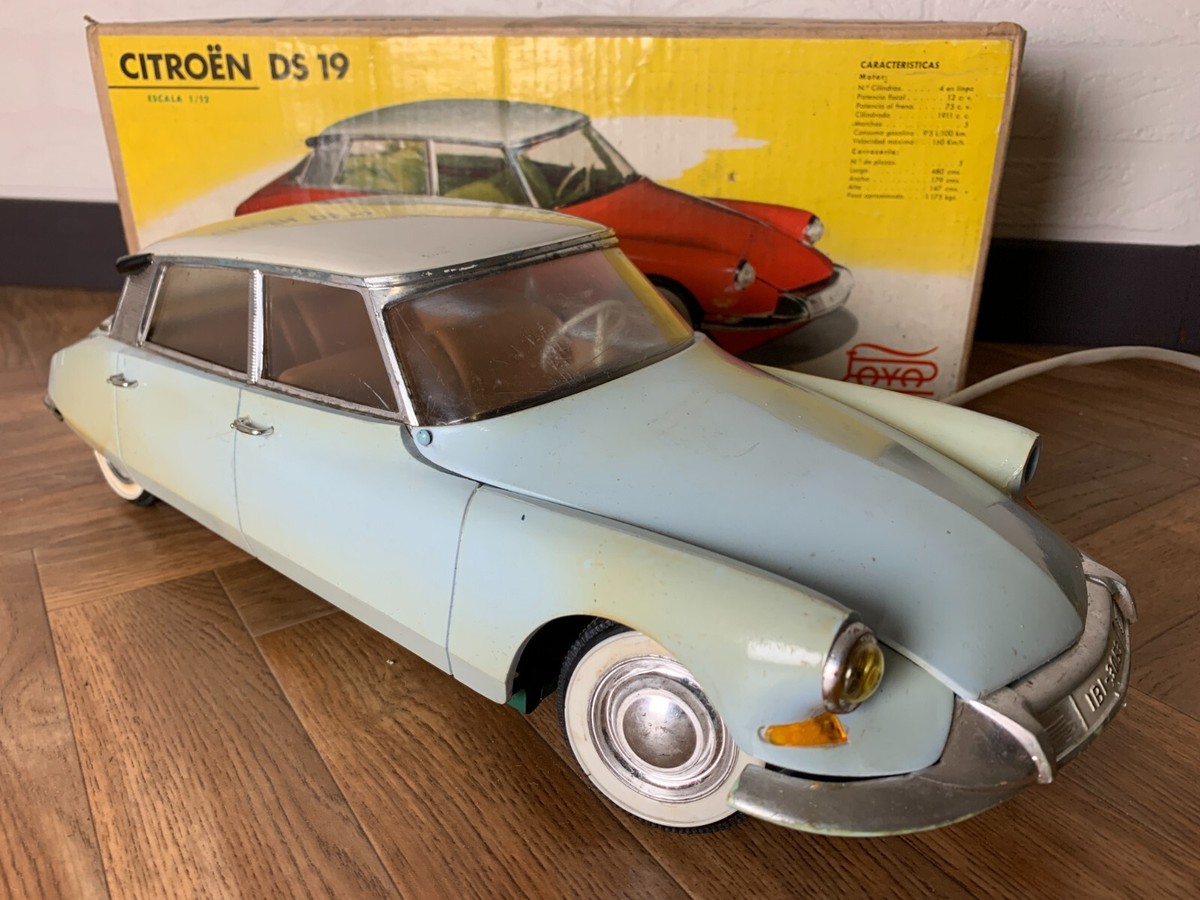 PAYA Citroën DS 19 Rallye – Miniature 1/32 – Vert Et Argent – Boîte D’origine