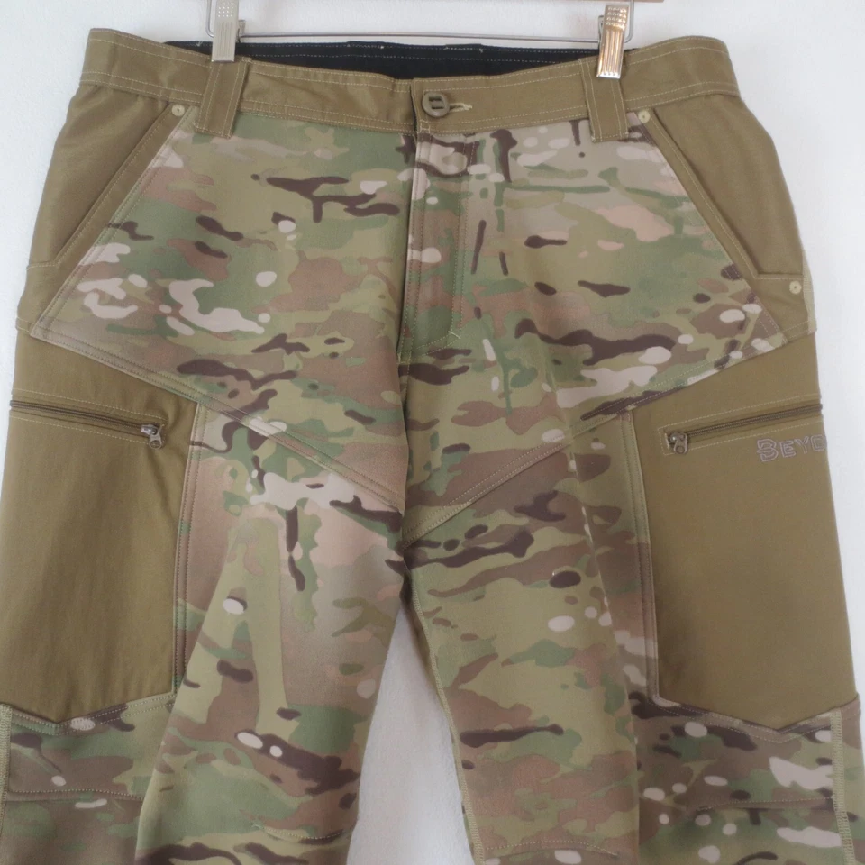 Pantalones Beyond Clothing A5 Rig Soft Shell para hombre L multicámara edición limitada AXIOS Foto 2 de 4