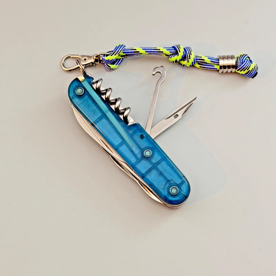 Victorinox Climber瑞士军刀半透明蓝色 — 第 4/4 张图片
