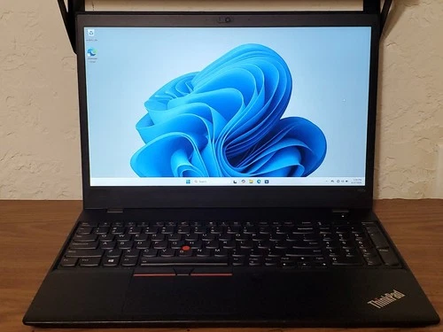 Lenovo ThinkPad P52S Intel Core i7-8650U 512GB SSD 8GB RAM Windows 11 Pro