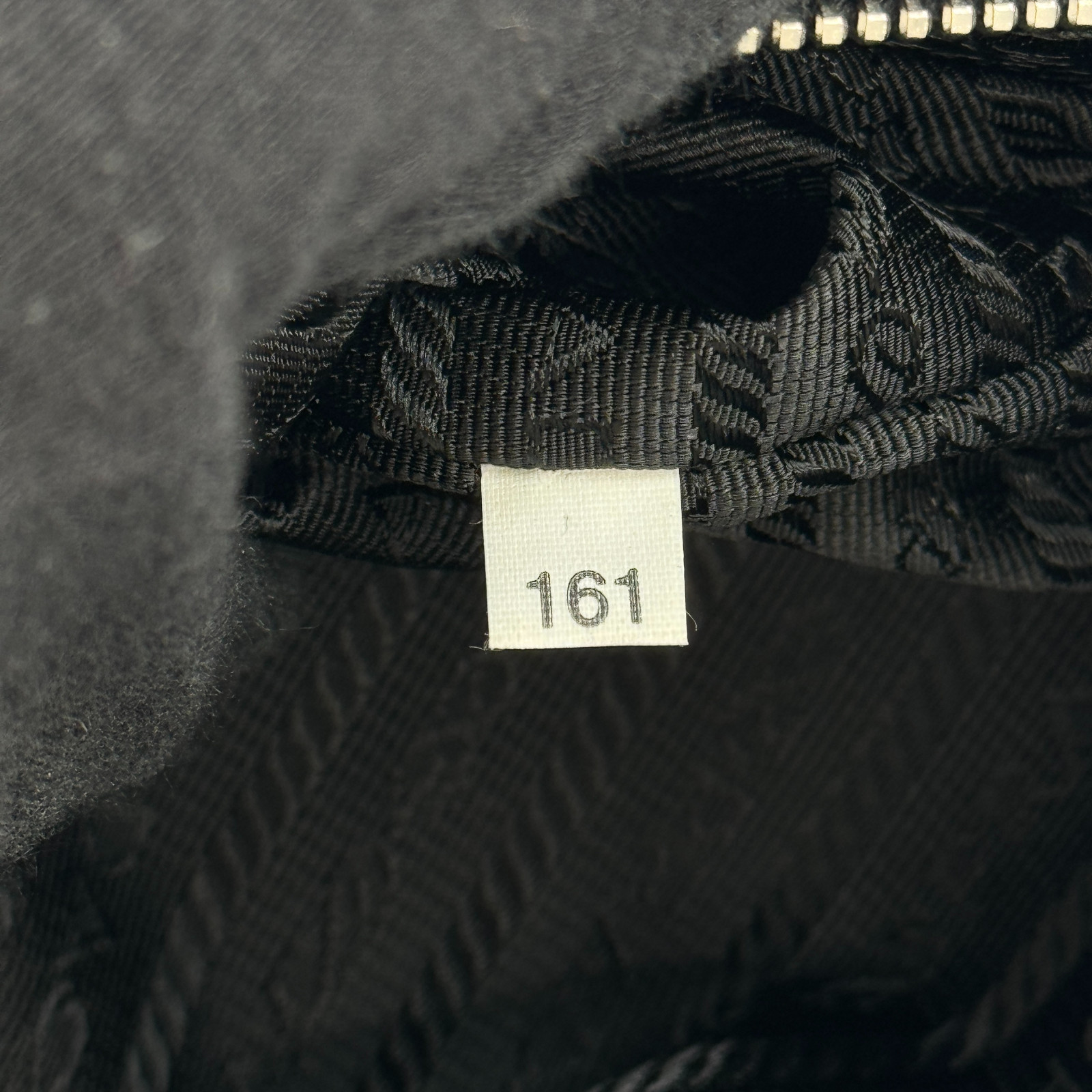 Auth PRADA Tessuto Nylon Black Shoulder Bag KA661 thumbnail 19