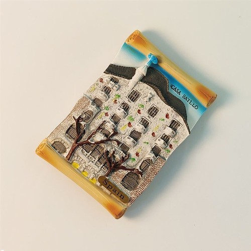 España Casa Batlló Imán Nevera Nevera Pegatina Hogar Decoración Resina Recuerdo - Imagen 2 de 4