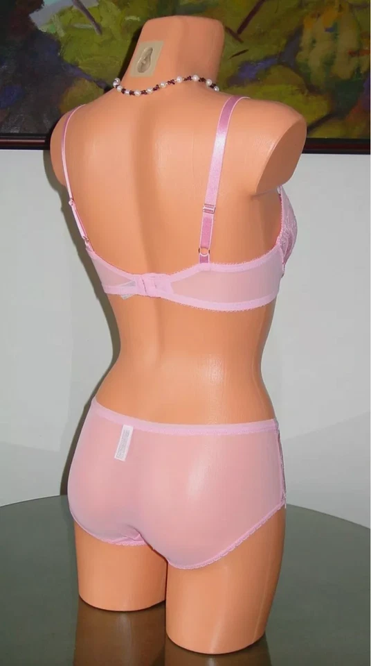 Wacoal Luxe LIAISON Bra / Panty, Pink - 32D / S, 32DD / S, 34D / M *** - Image 4 of 4