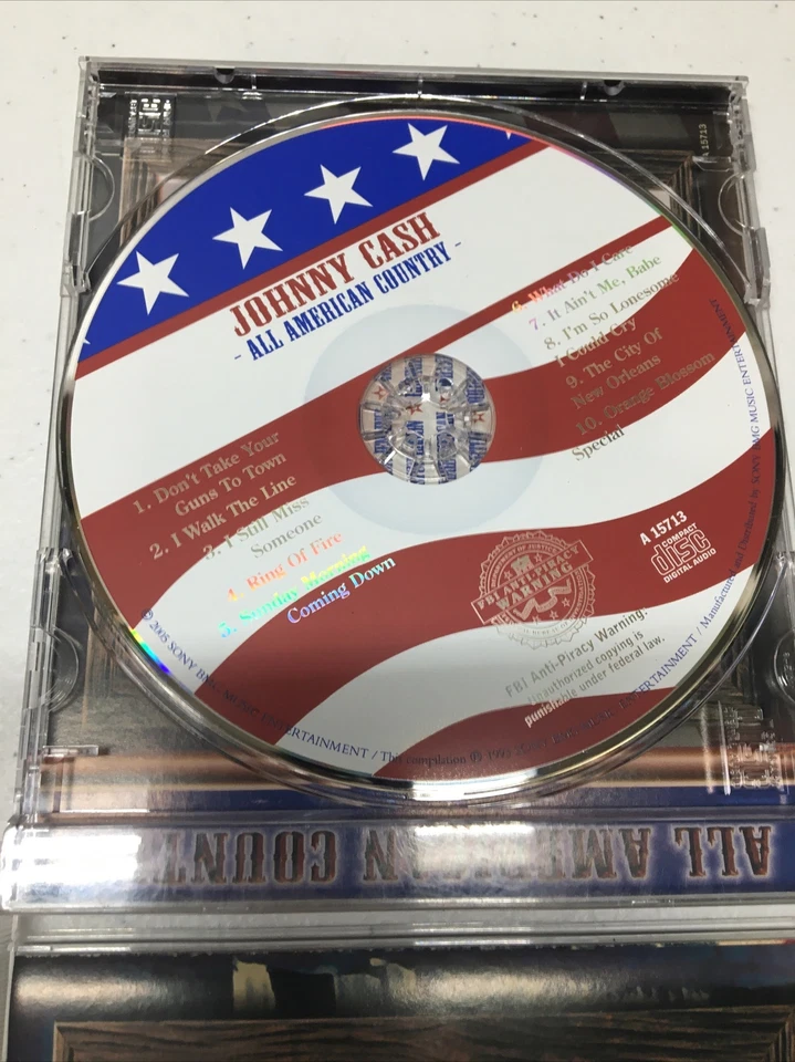 Giant Hits [Sony] by Johnny Cash (CD, Jul-2002, Sony Music Distribution (USA)) - Image 4 of 4