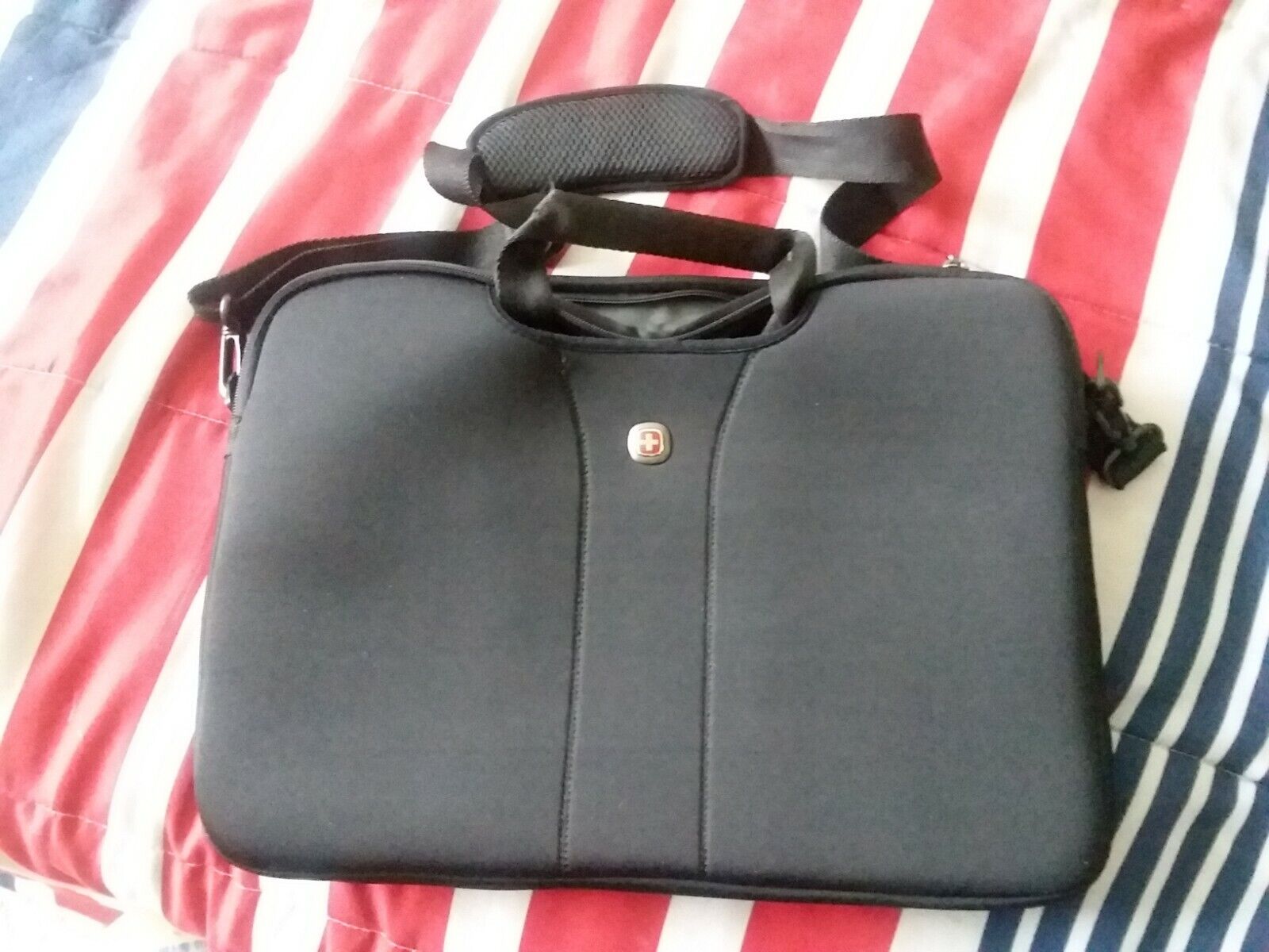 BLACK Swiss Gear Wenger Laptop iPad Tablet Brief Case Messenger Bag 16 X 12