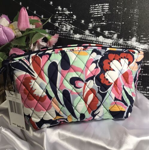 Vera Bradley Factory Style Medium Cosmetic Bag Pattern:  MOD PAISLEY RV$45 - Picture 1 of 9