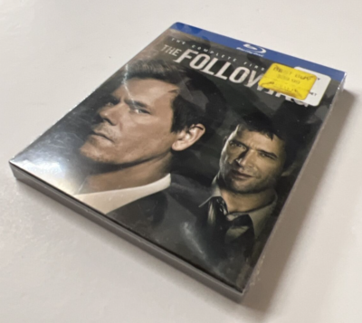 The Following: The Complete First Season (2013) 3-Disc Blu-ray