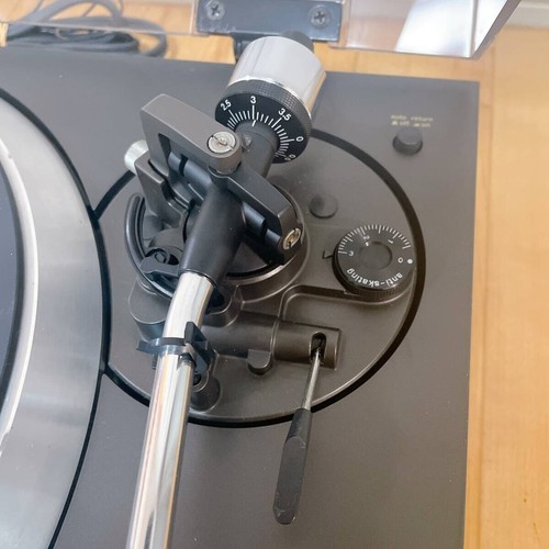 Technics SL-1400MK2 Direct Drive Turntable Record Player Working - Picture 8 of 10