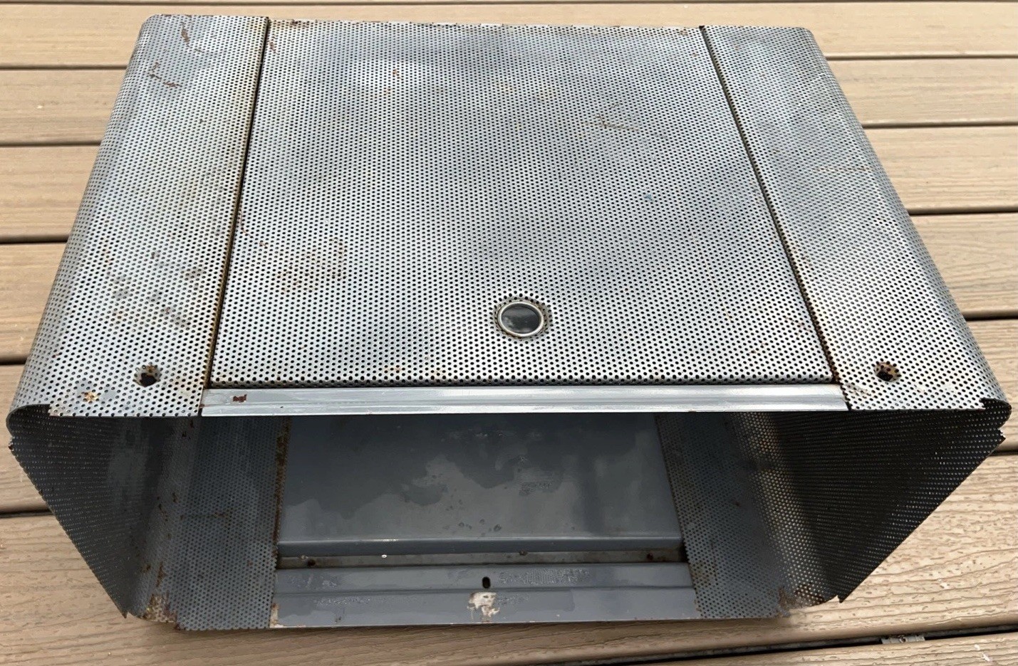 Hammarlund HQ-170AReceiver Cabinet  with Flip Lid - Also fits HQ-145A & HQ-180A