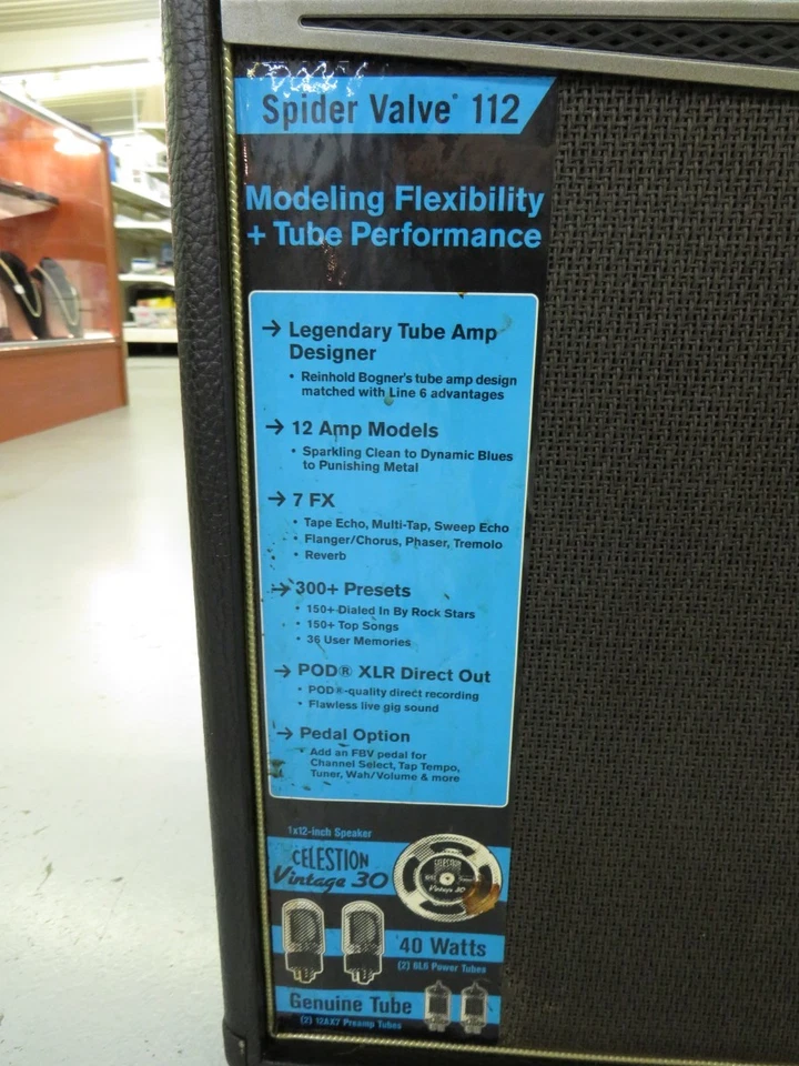 Line 6 Spider Valve 112 Digital Modeling Guitar Combo (TDY028952) - Image 3 of 4