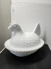 VTG Indiana Hen on nest Milk Glass ,Large,Granny Core, Country Cottage