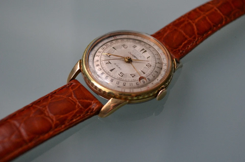 Ancienne montre mécanique Chronomètre pl or f acier OVERSIZE jumbo 37 mm Swiss - Photo 2/4