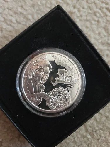 2016 VOTE WITCH PROOF MEDALLION SILVER SHIELD , RARE ! (Clinton/Killery)