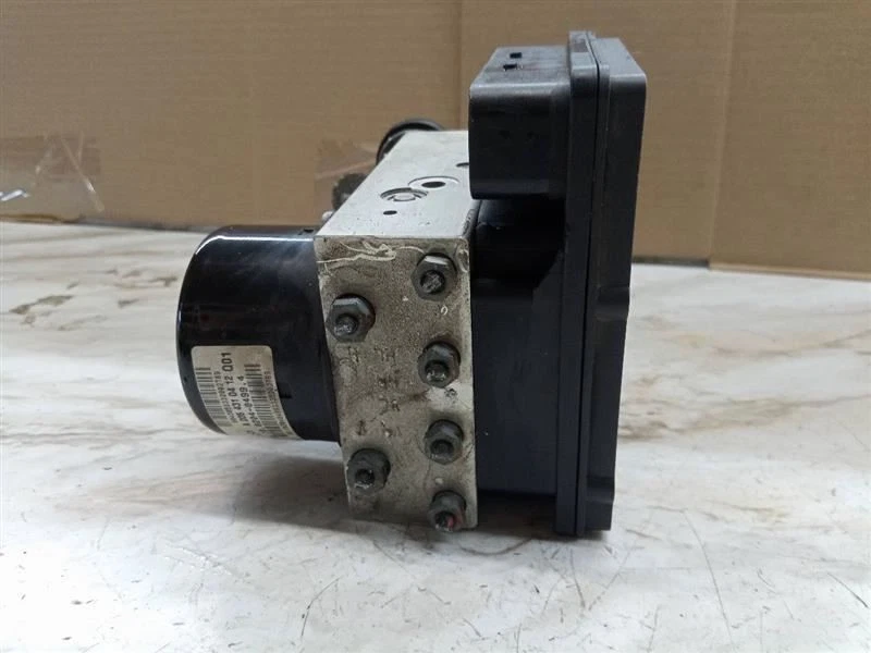 Pieza de freno antibloqueo tipo 209 conjunto CLK550 se adapta 05-09 MERCEDES CLK 142846 Foto 2 de 4