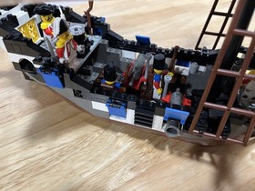 Lego 6271 Pirates Imperial Flagship COMPLETE with two extra crew no instructions