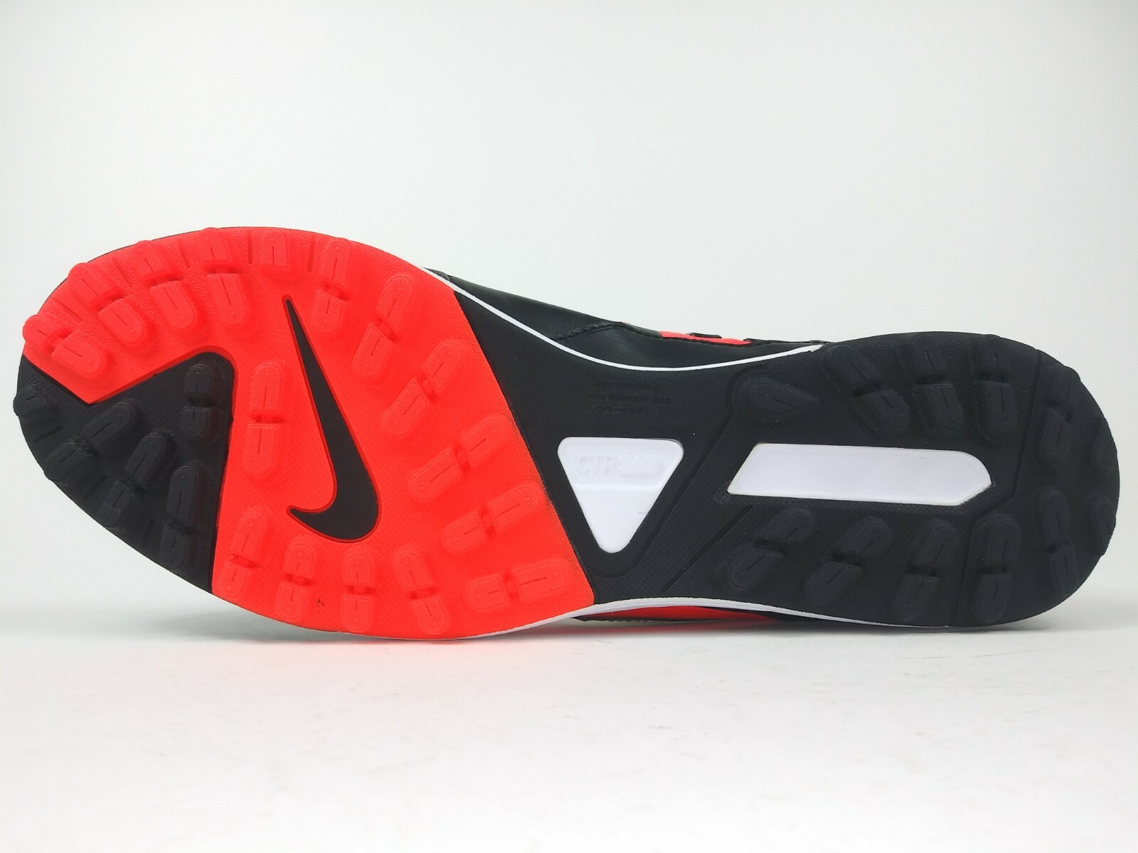 nike ctr360 turf