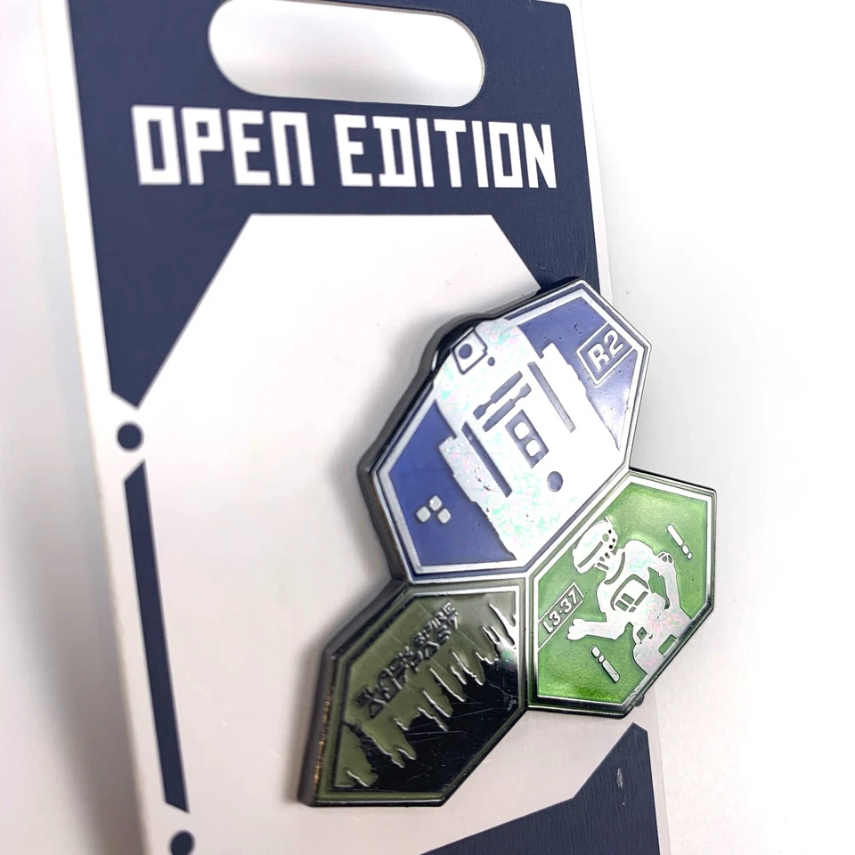 Lote de 3 prendedores de depósito de droides de los parques de Disney C-3PO Brilla en la oscuridad Fábrica Star Wars Foto 3 de 4