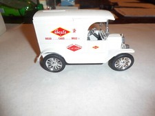 Ertl 9029 "Bost's Bread,Cakes Rolls 4 LE" 1917 Model T Bank 1/25 Scale NOS