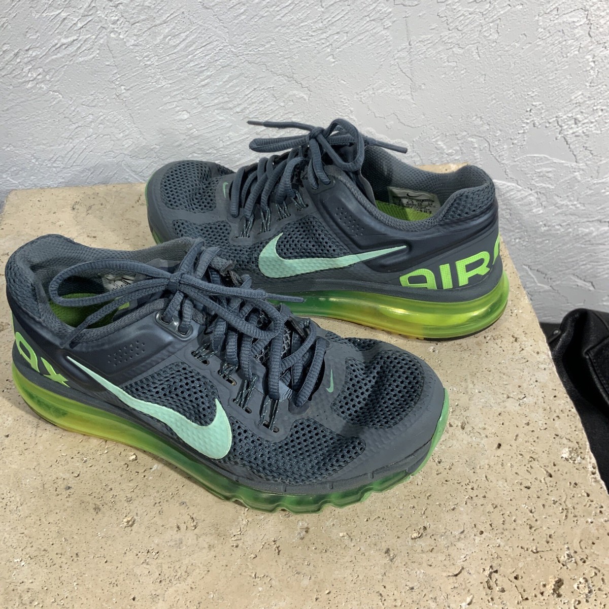 Nike Air Max Plus 2013 Gray Green Running Shoes 555363-437 Women's