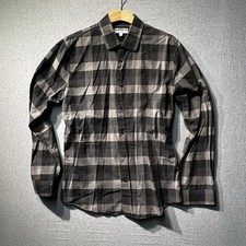 EXPRESS Extra Slim Men  s Dress Shirt Size Large 16-16 1/2 black and gray plaid