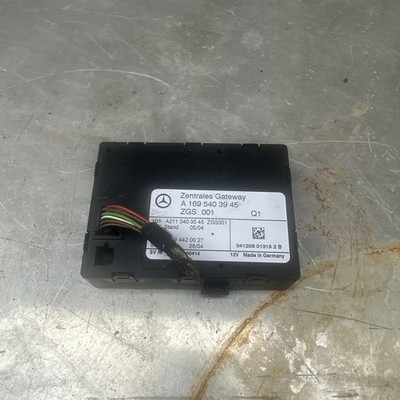Mercedes A-Klasse W169 Steuergerät Zentrales Gateway Einheit A1695403945 