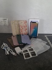 Apple iPhone 11 mit 128 GB in Lila (Modell A2221) *mit sehr vielen Extras*