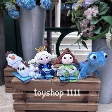 2026 authentic Hong Kong Disney frozen Shoulder magnetic mini pal plush toy