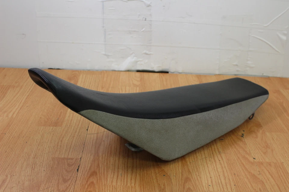 Yamaha YZ450F 2008 asiento/silla de montar Foto 2 de 4