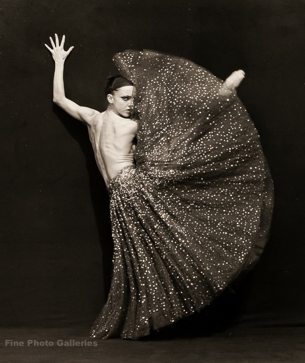 1999 Vintage HERB RITTS Semi Nude Fashion Female Dancer Quadtone