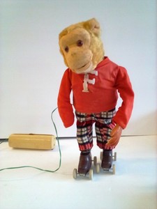 skating monkey toy