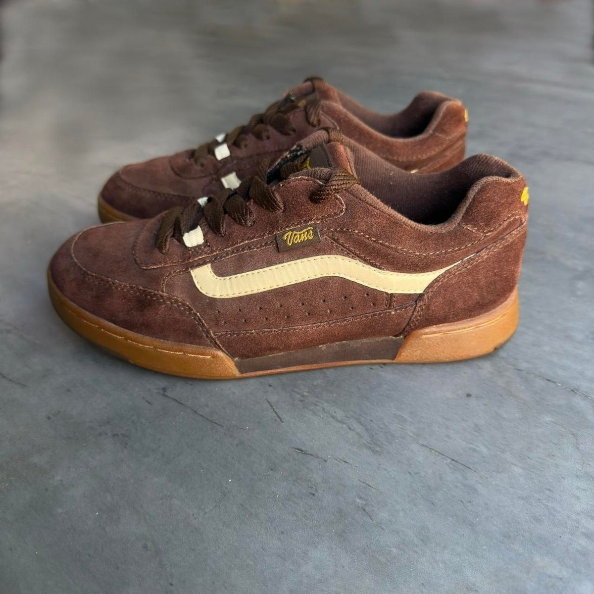 Vintage 2002 Vans Jessen Brown Suede Skate Shoes Gum Sole Y2K Rare Size 8 View 2