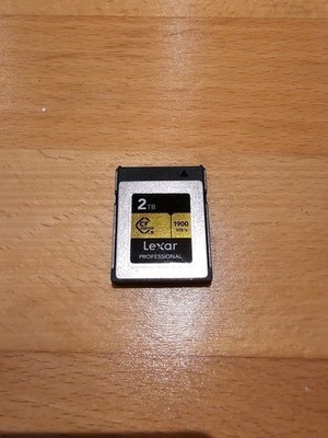 Lexar Professional 2 TB CFexpress Typ B Karte GOLD Serie 1900MB/s