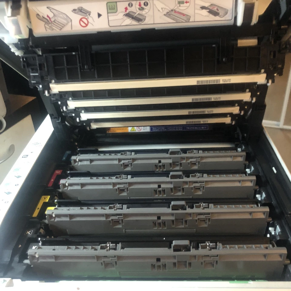 Brother HL-3040CN Compact Digital Color Laser Printer with Ethernet Networking - Image 4 of 4