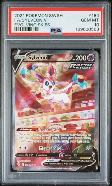Sylveon V #184 (Evolving Skies (2021))