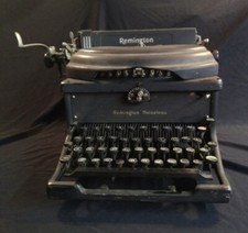 Remington vintage typewriter XR228799 thumbnail