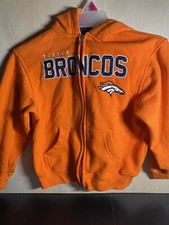 DENVER BRONCOS HOODED KIDS SWEATSHIRT