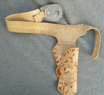 VINTAGE 1980 CBS WESTERN TV SHOW? VINYL RUBBER-LIKE PLASTIC TOY CAP GUN HOLSTER