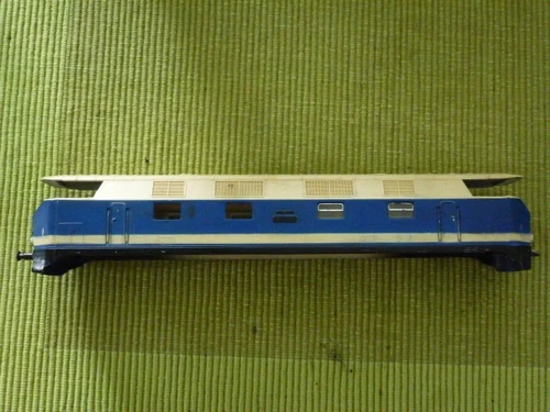 Piko Gützold  / H0 / V 180 / Gehäuse