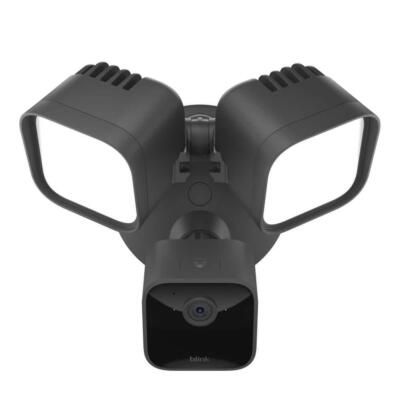 Wired Floodlight Smart Security Camera 2600-Lumens 1080p HD w/ Motion Detection