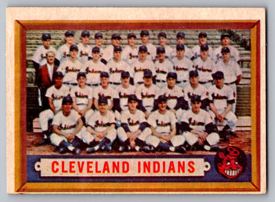 1957 TOPPS #275 CLEVELAND INDIANS TEAM CARD W/BOB LEMON/BOB FELLER/EARLY WYNN