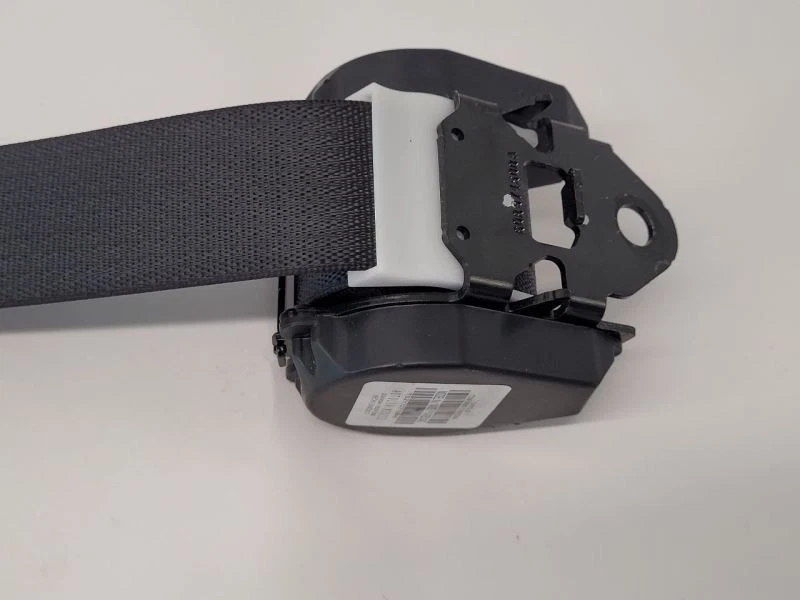 2019-2019 DODGE JOURNEY LEFT LH 2ND ROW RETRACTOR BLACK - Imagem 3 de 4