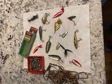 LOT  Vintage Fishing Lures Lead Sinkers Rapala Rebel Rooster Tail Spinners Spoon