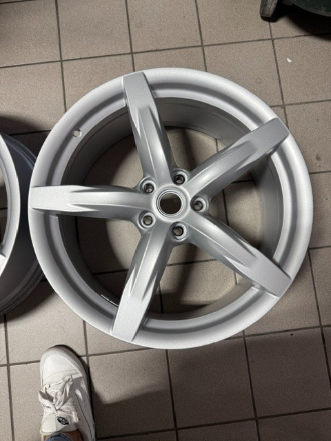 Ferrari GTC4Lusso Front Wheels Set Silver