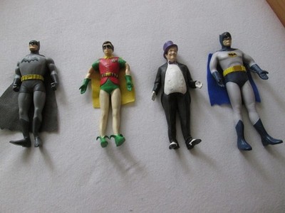 4 x Batman Classic Biegefiguren Bendable 14cm 2x Batman Robin Pinguin